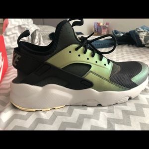 Nike Huarache Run Drift Size 9 Men’s